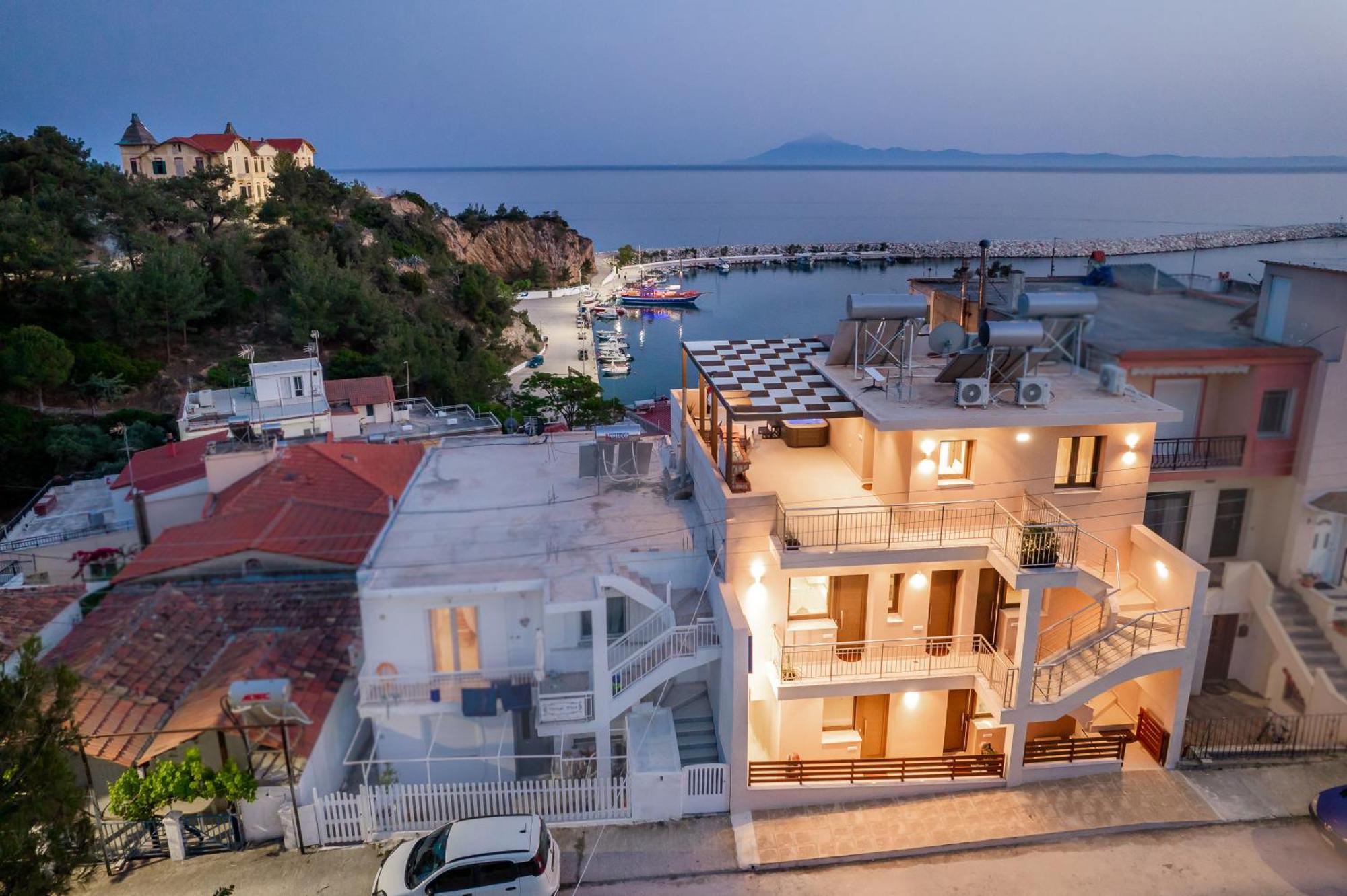 Vela Bianca Suites Limenaria  Exterior photo