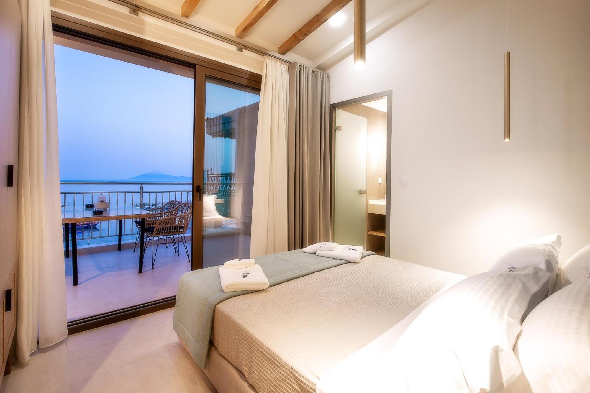 Vela Bianca Suites Limenaria  Exterior photo